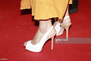 Tang Wei feet photo thumbnail