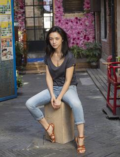 Tang Wei feet photo thumbnail