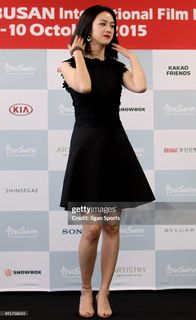 Tang Wei feet photo thumbnail