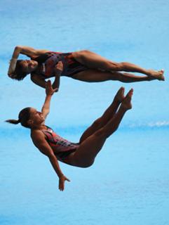 Tania Cagnotto feet photo thumbnail