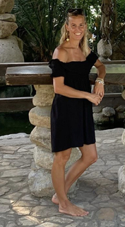 Tania Cagnotto feet photo thumbnail