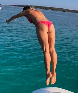 Tania Cagnotto feet photo 12