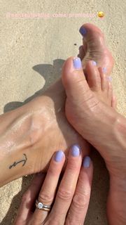 Tania Cagnotto feet photo 4