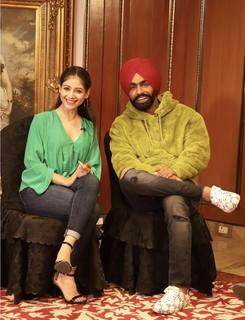 Tania feet photo thumbnail