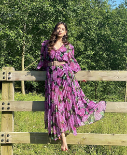 Tania feet photo thumbnail