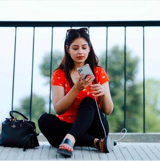 Tania feet photo thumbnail