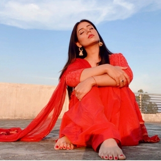 Tania feet photo thumbnail