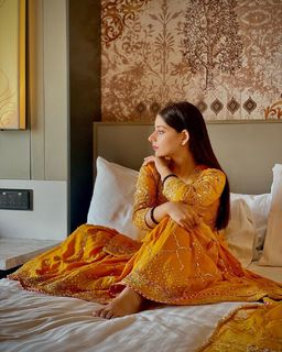 Tania feet photo thumbnail