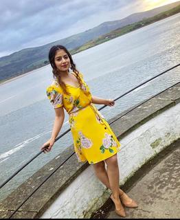 Tania feet photo thumbnail