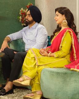 Tania feet photo thumbnail