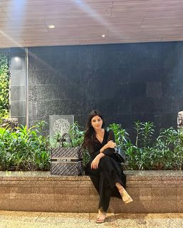 Tania feet photo thumbnail