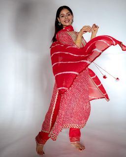 Tania feet photo thumbnail