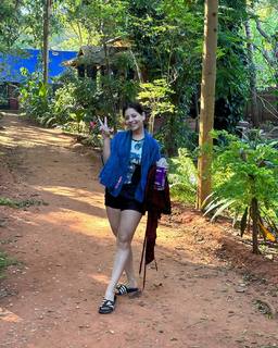 Tania feet photo thumbnail