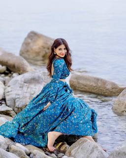 Tania feet photo thumbnail