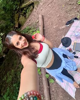 Tania feet photo thumbnail