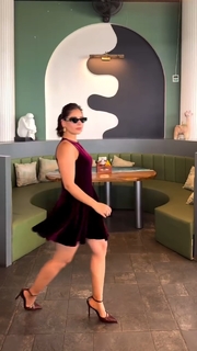 Tania feet photo thumbnail