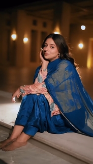 Tania feet photo thumbnail