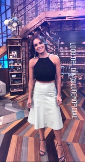 Tania Rincón feet photo thumbnail