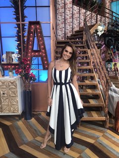 Tania Rincón feet photo thumbnail
