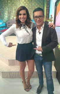 Tania Rincón feet photo thumbnail
