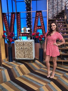 Tania Rincón feet photo thumbnail