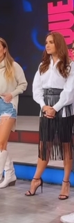 Tania Rincón feet photo thumbnail