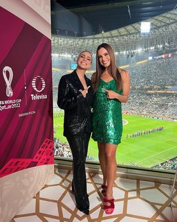Tania Rincón feet photo thumbnail