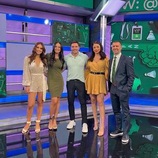 Tania Rincón feet photo thumbnail