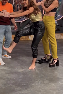 Tania Rincón feet photo thumbnail