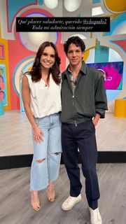 Tania Rincón feet photo thumbnail