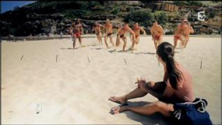 Tania Young feet photo 3