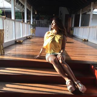 Tanisha Mukherjee feet photo 3