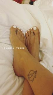 Tanisha Mukherjee feet photo 18