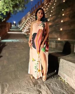 Tanisha Mukherjee feet photo 19