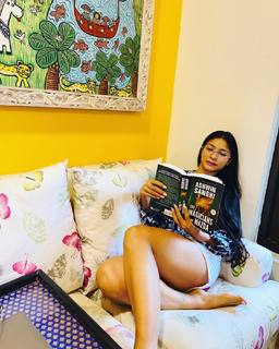 Tanisha Mukherjee feet photo 17