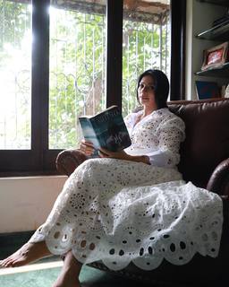 Tanisha Mukherjee feet photo 3