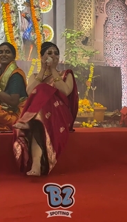 Tanisha Mukherjee feet photo 1