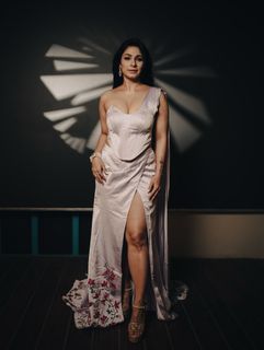 Tanisha Mukherjee feet photo 8