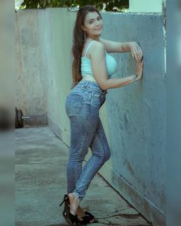 Tanishq Sharma feet photo 10