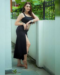 Tanishq Sharma feet photo 6