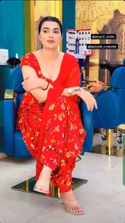 Tanishq Sharma feet photo 12