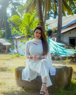 Tanishq Sharma feet photo 12