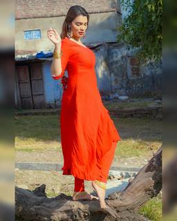 Tanishq Sharma feet photo 4