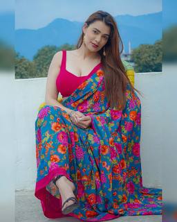 Tanishq Sharma feet photo 12