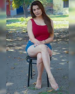 Tanishq Sharma feet photo 4