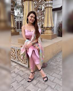 Tanishq Sharma feet photo 19