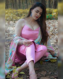 Tanishq Sharma feet photo 12