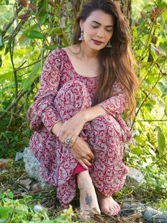 Tanishq Sharma feet photo 11