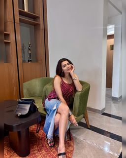 Tanishq Sharma feet photo 3