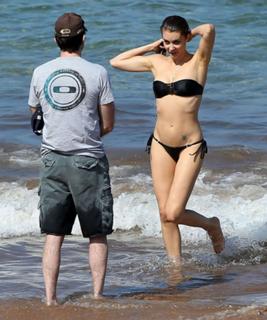 Tanit Phoenix feet photo 18